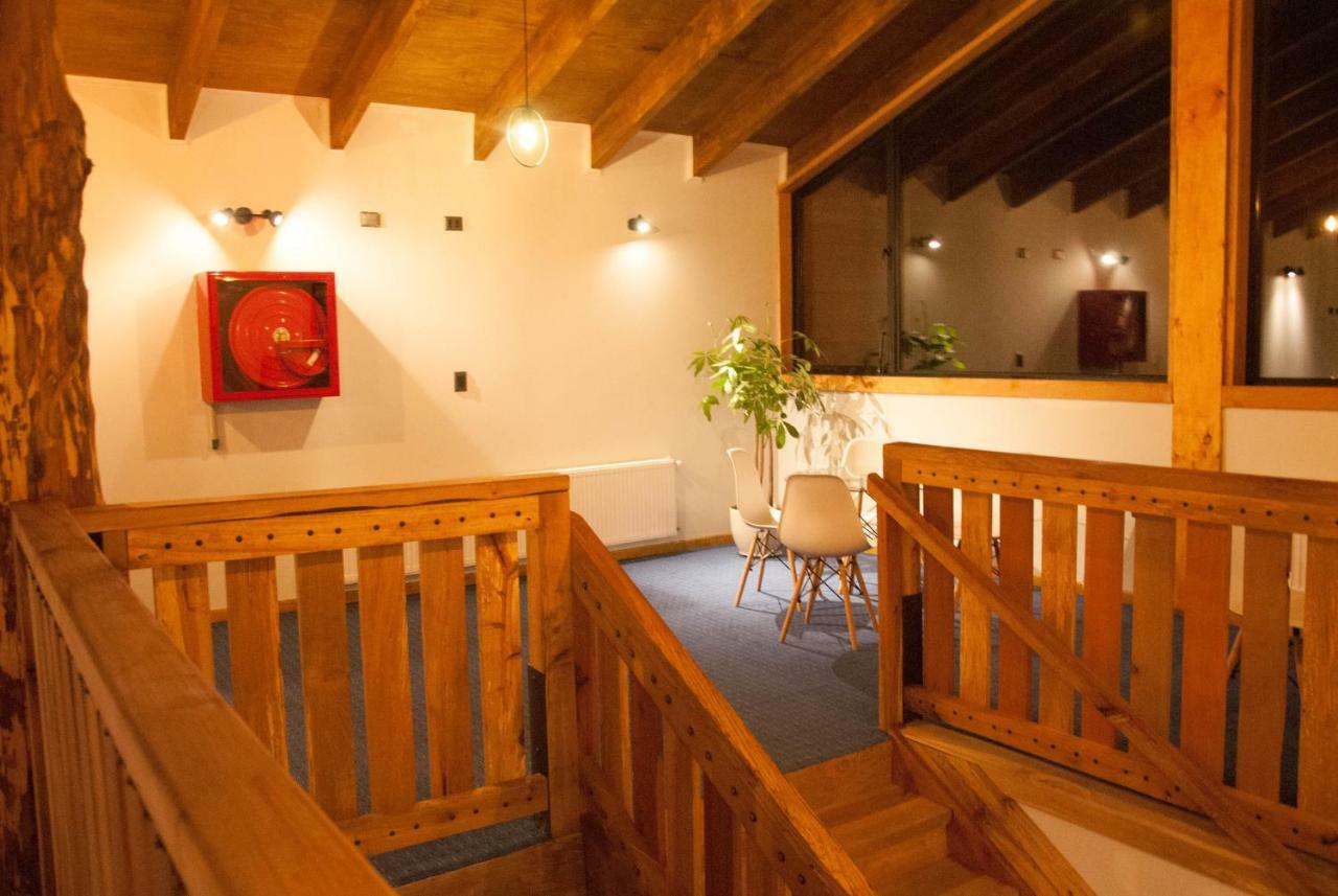Las Bravas Lodge Las Trancas Bagian luar foto